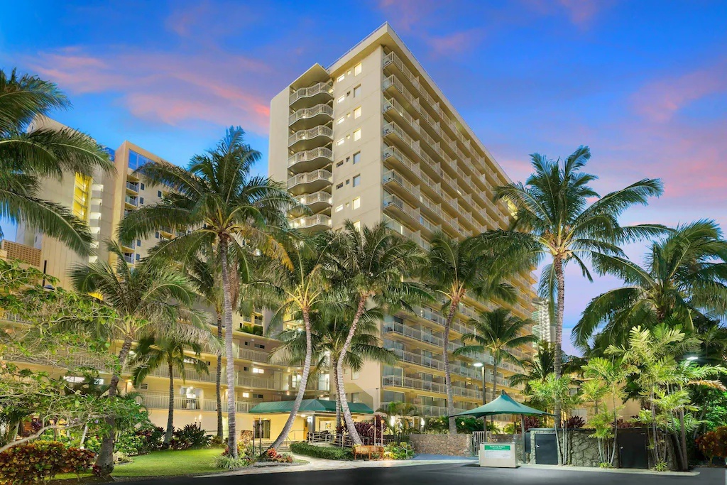 コートヤード・ワイキキビーチ Courtyard Waikiki Beach 画像1