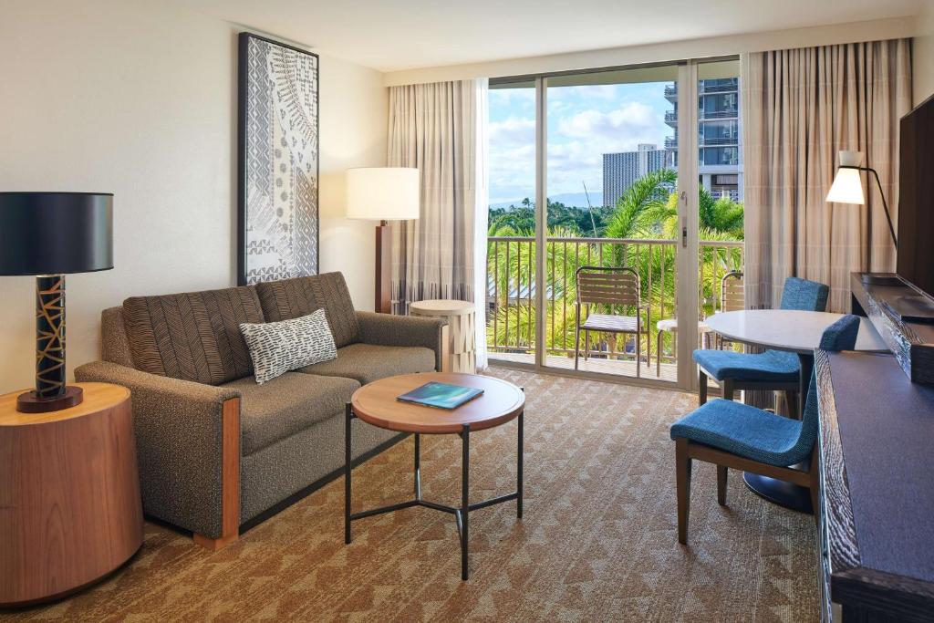 エンバシー・スイーツ・バイ・ヒルトン・ワイキキ・ビーチ・ウォーク Embassy Suites by Hilton Waikiki Beach Walk 画像14