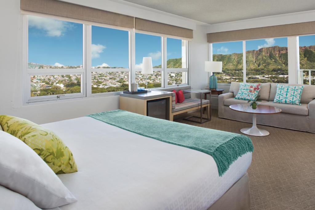 クイーン カピオラニ ホテル Queen Kapiolani Hotel 画像2